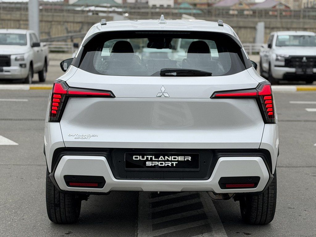 Mitsubishi Outlander Sport, 1.5 L, 2026 il, yeni — Avtomobillər, Bakı (4)