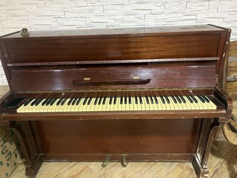 Rönisch akustik pianino - Model: Rönisch upright (şaquli pianino) — Bakı