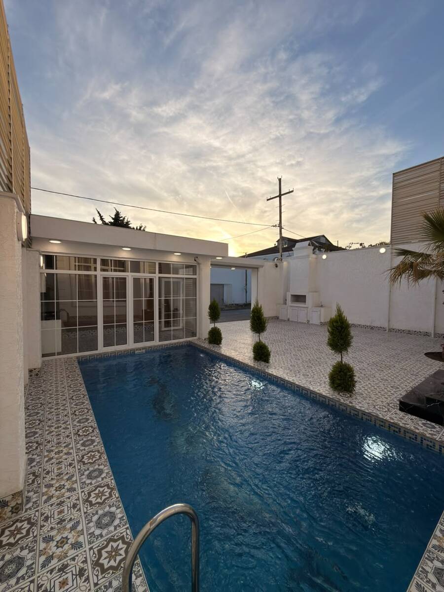 Satılır 4 otaqlı həyət evi/bağ evi 240 m² — Ev, villa, Bakı (3)
