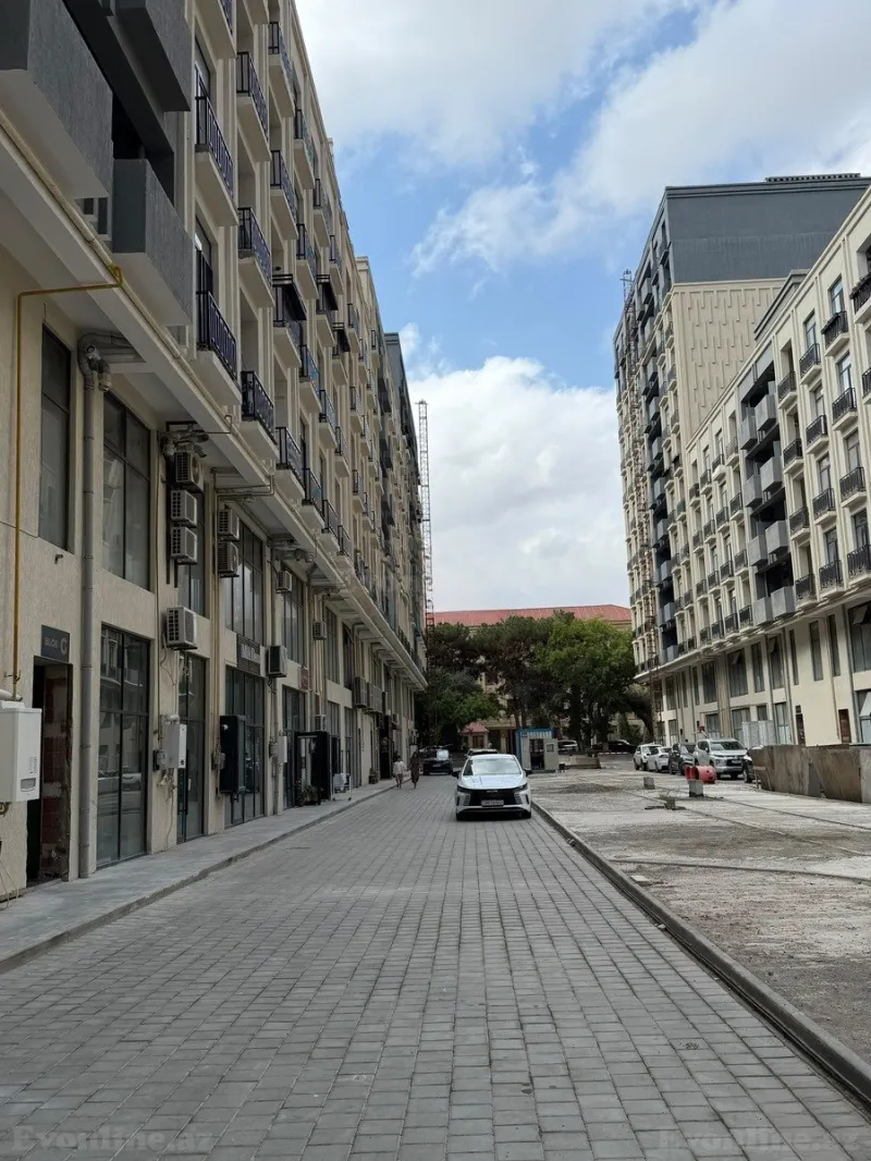 Satılır 4 otaqlı Mənzil Yeni tikili 224 m² Bakı, Nəsimi r — Mənzil, Bakı (2)