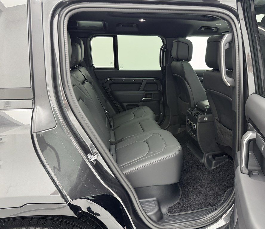 Land Rover Defender, 3.0 L, 2026 il, 1 000 km — Avtomobillər, Bakı (12)