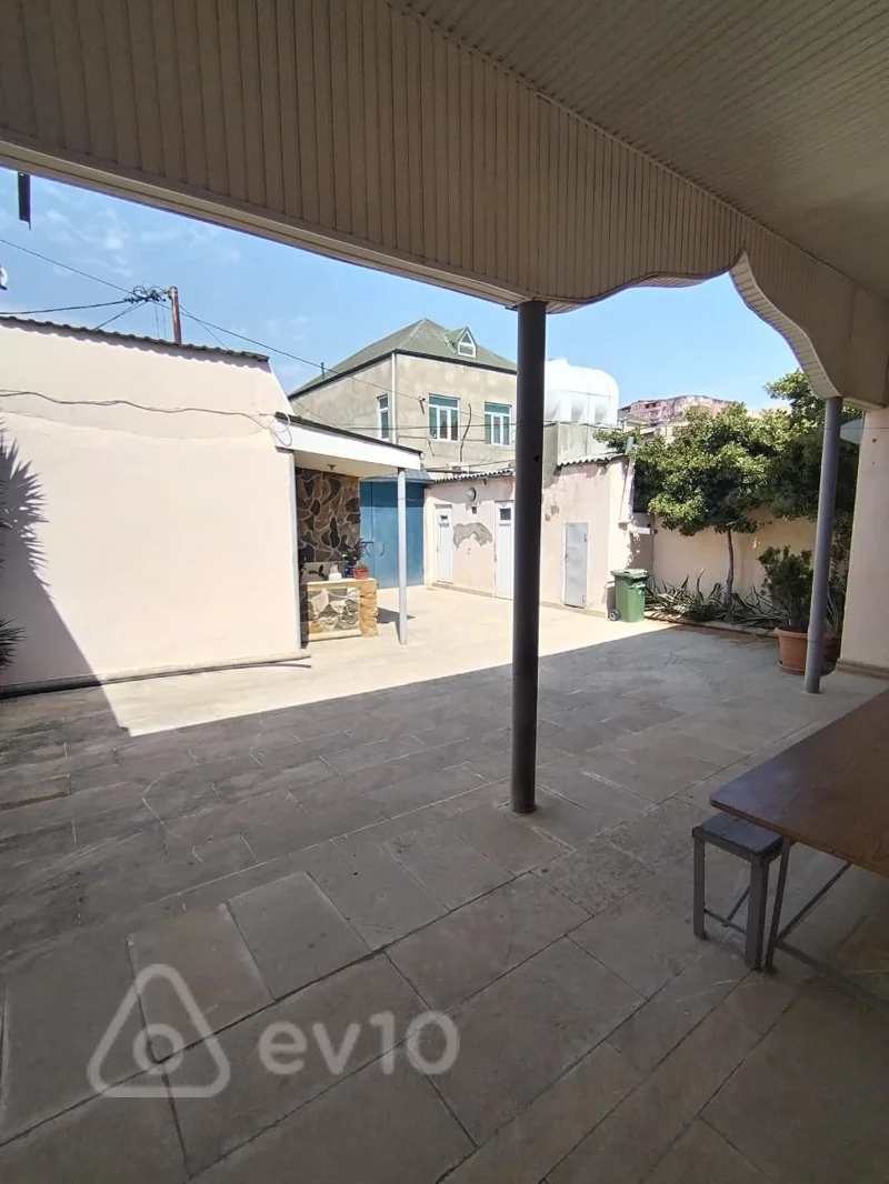 5 otaqlı həyət evi, 200 m², Abbas Mirzə Şərifzadə küc — Ev, villa, Bakı (2)