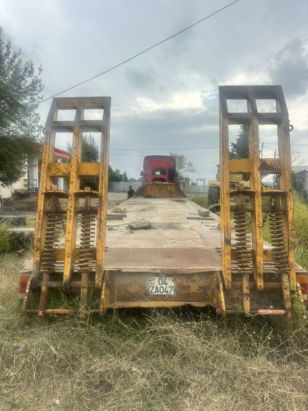 Ağır texnika daşımaq üçün traktor qoşqu komplekti - Çəkmə başlığı 04-BF-747 — Yük maşınları, Ağdam (2)