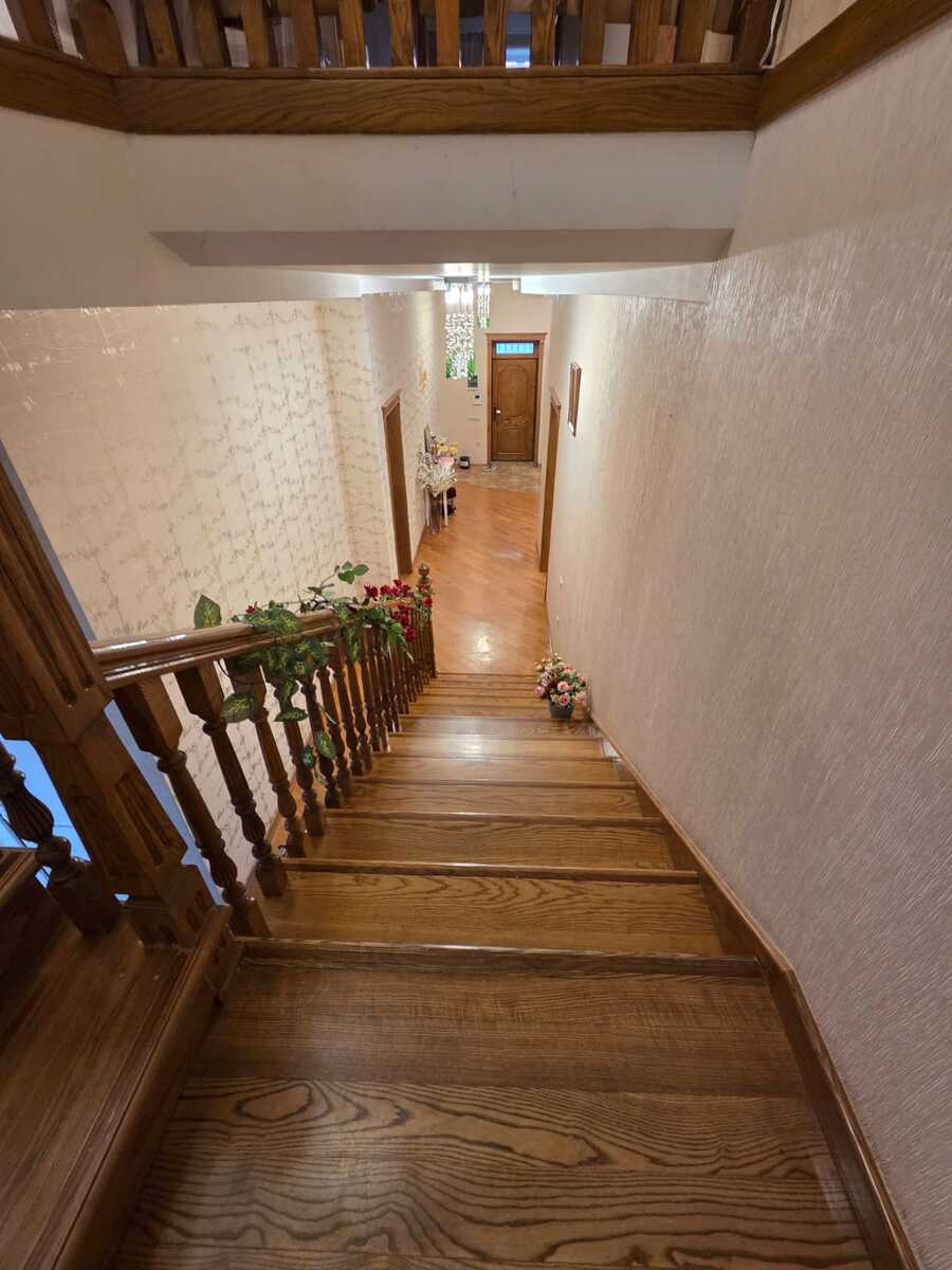 İcarəyə verilir 8 otaqlı həyət evi/bağ evi 230 m² — Ev, villa, Bakı (2)