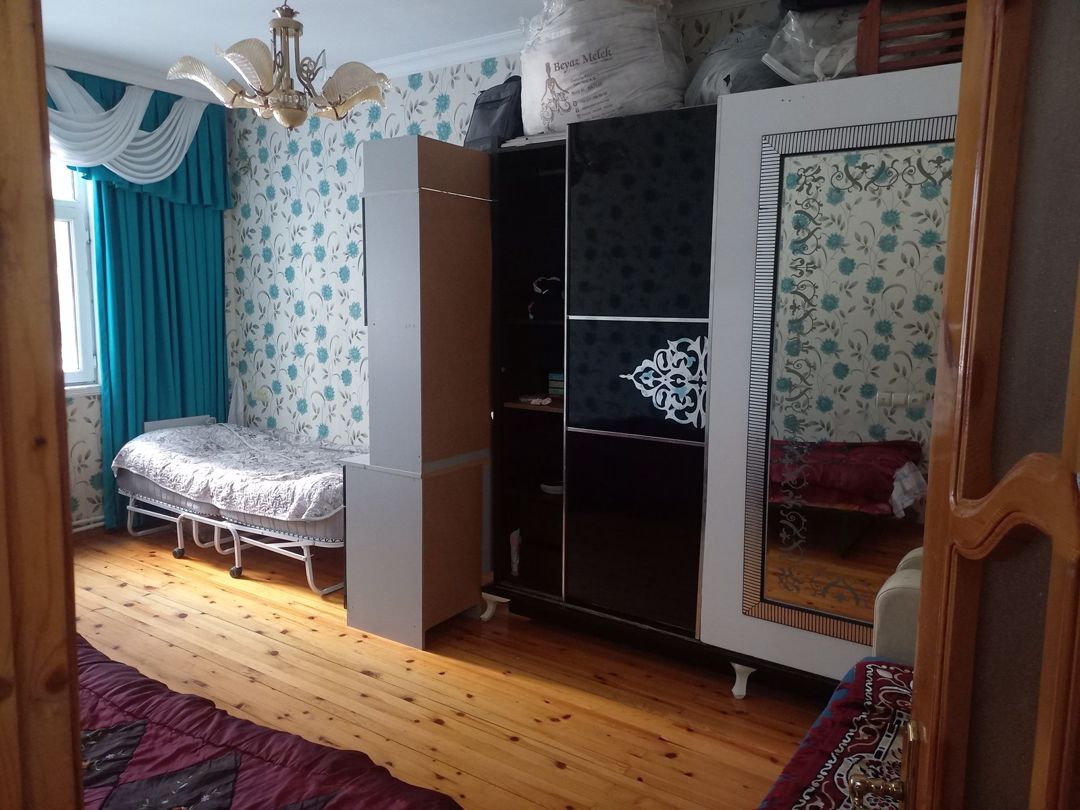 İcarəyə verilir 3 otaqlı köhnə tikili 75 m² — Mənzil, Bakı (8)