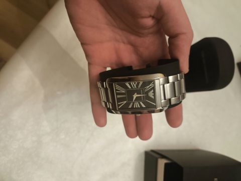 Orginal Emporio Armani az istifadə edilib Karopkasi var — Bakı