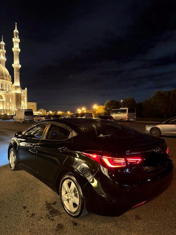 Hyundai Elantra, 1.8 L, 2013 il, 273 800 km — Avtomobillər, Bakı (2)