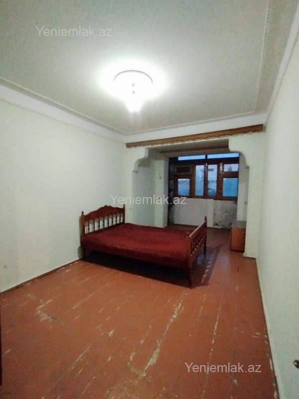 Satılır 4 otaqlı Bina evi menzil (Köhnə tikili), 100 m², Xətai rayonu — Mənzil, Bakı (5)