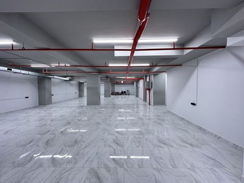 Satılır obyekt 315 m² — Bakı