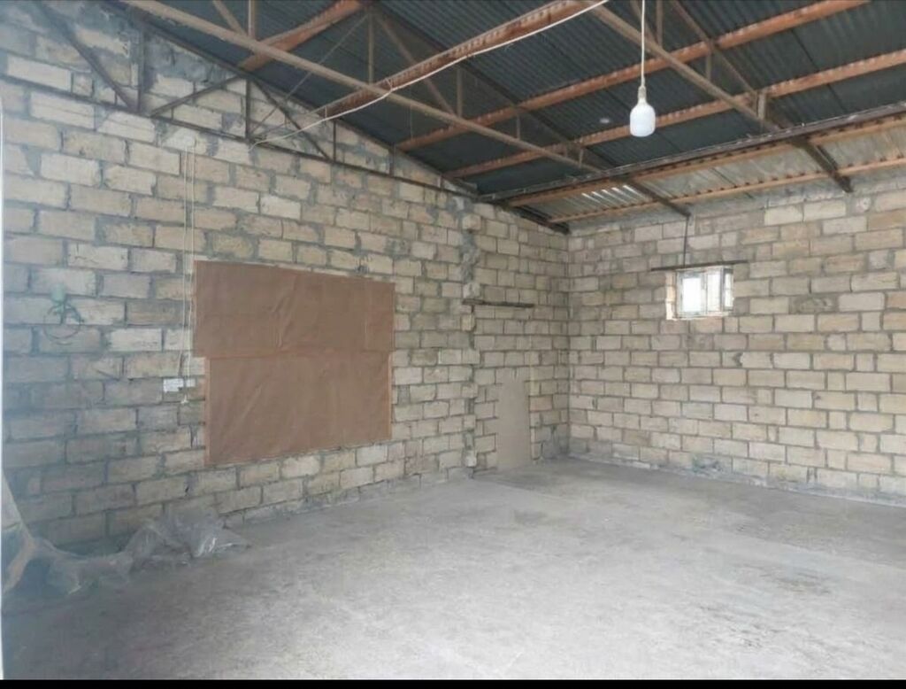 Çölyolda obyekt satilir. 100 kvadrat. Sənədləri qaydasındadır. 3 Faz — Əmlak, Şəki (3)