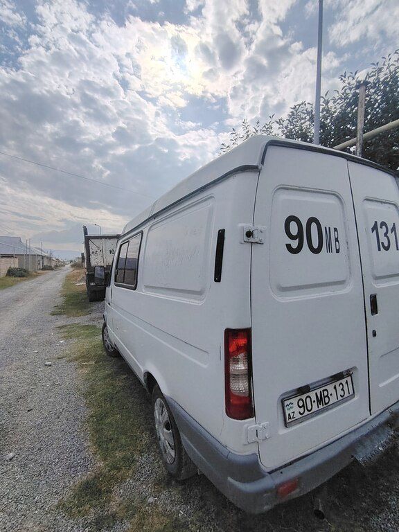 GAZ Sobol, 2.3 L, 2002 il, 90 000 km 90-MB-131 — Avtomobillər, Şəki (3)