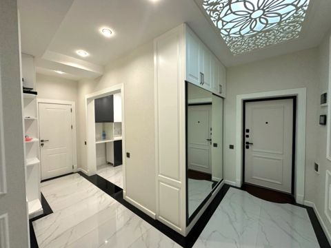 Satılır 3 otaqlı yeni tikili 100 m² — Bakı