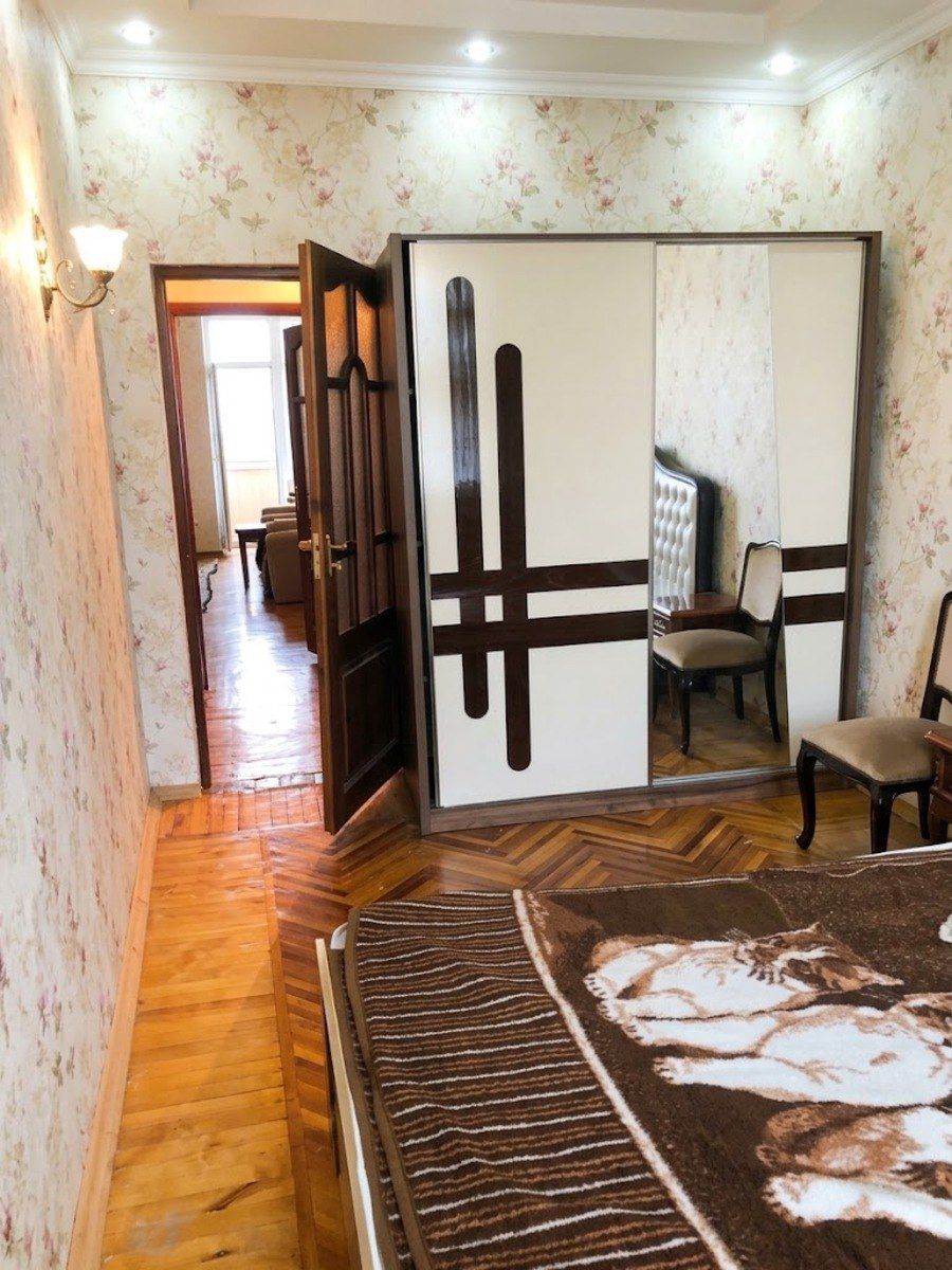 Satılır 3 otaqlı köhnə tikili 85 m² — Mənzil, Bakı (6)