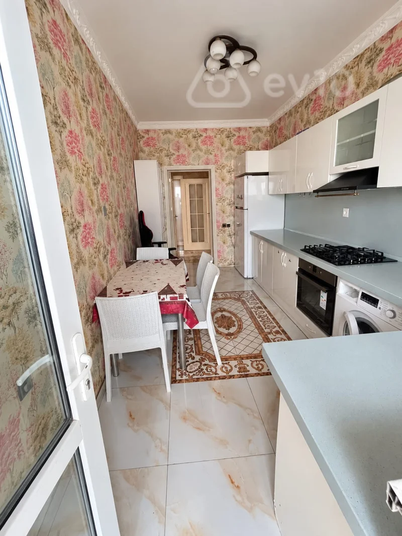 3 otaqlı mənzil, 115 m², H.Zərdabi pr — kirayə — Mənzil, Bakı (5)