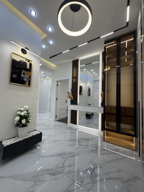 Satılır 3 otaqlı yeni tikili 110 m² — Bakı