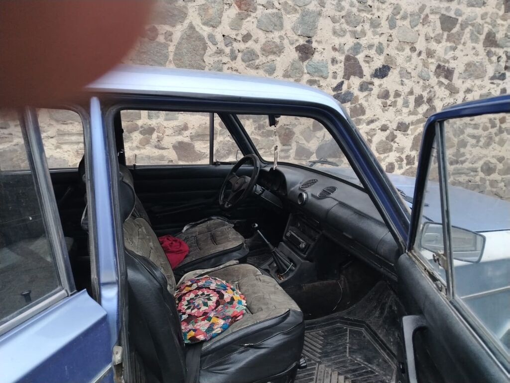 VAZ (Lada) 2106: 1.6 l 2000 il Sedan 25-BD-503 — Avtomobillər, Gəncə (3)