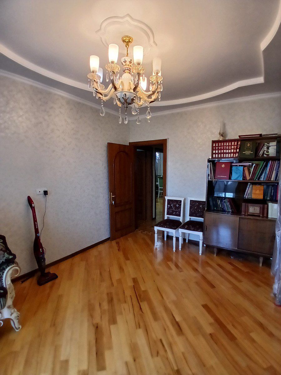 Satılır 3 otaqlı köhnə tikili 80 m² — Mənzil, Bakı (12)