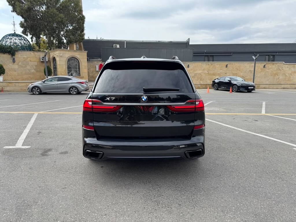 BMW X7, 3.0 L, 2019 il, 88 000 km — Avtomobillər, Bakı (2)
