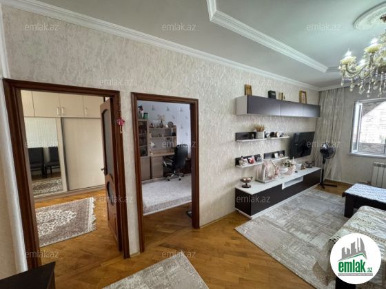 Satılır 3 otaqlı 90 m² köhnə tikili Azadlıq prospekti m — Mənzil (2)