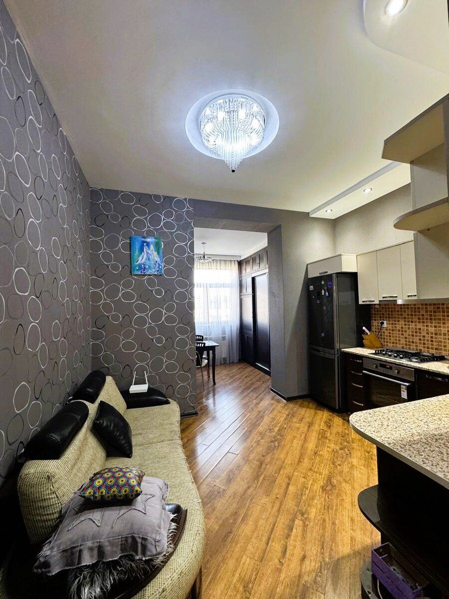 İcarəyə verilir 3 otaqlı köhnə tikili 110 m² — Mənzil, Bakı (3)