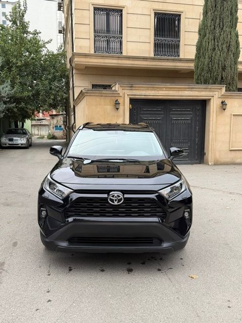 Toyota RAV4, 2.5 L, 2022 il, 69 700 km — Bakı