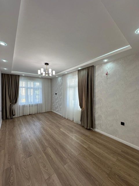 Satış: 2 otaqlı Köhnə tikili, 60 m², Xətai rayonu — Bakı