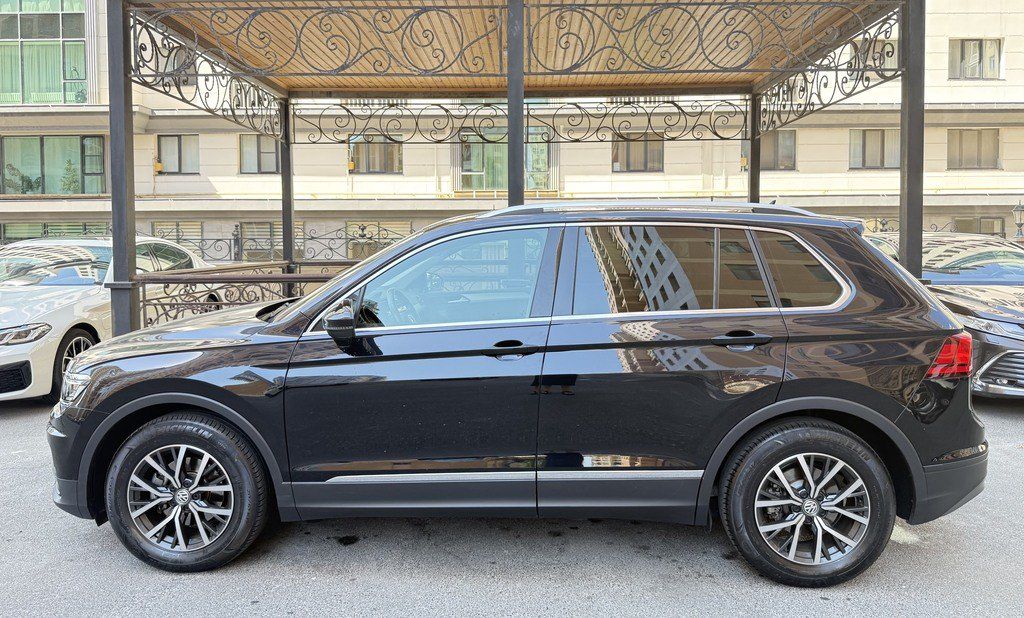 Volkswagen Tiguan, 1.4 L, 2020 il, 45 000 km — Avtomobillər, Bakı (5)