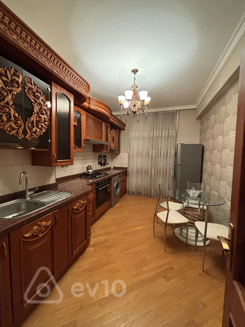 3 otaqlı mənzil, 120 m², Svetlana Memmedova küç. — kirayə — Mənzil, Bakı (7)