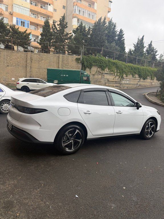 BYD Seal 05, 1.5 L, 7.68 kWh, 2025 il, 9 300 km — Avtomobillər, Bakı (5)