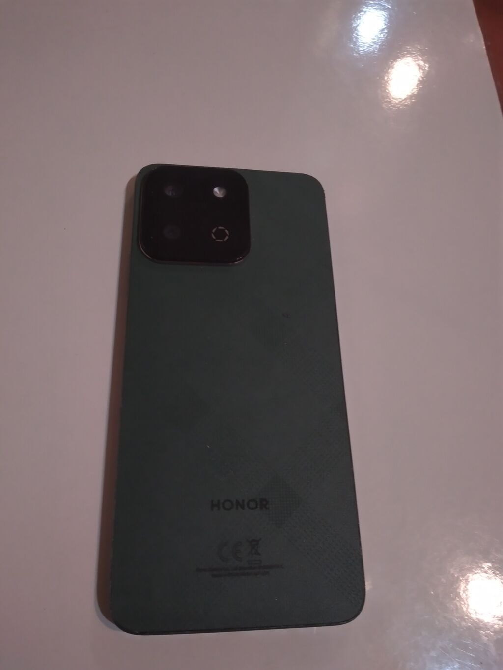 Honor 7C, rəng - Yaşıl, Barmaq izi — Honor, Digah (2)