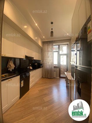 Satılır 3 otaqlı 120 m² köhnə tikili Xətai r — Mənzil (10)