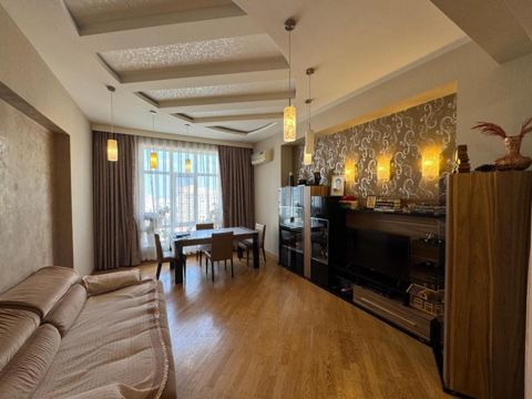 Satılır 3 otaqlı yeni tikili 90 m² — Bakı