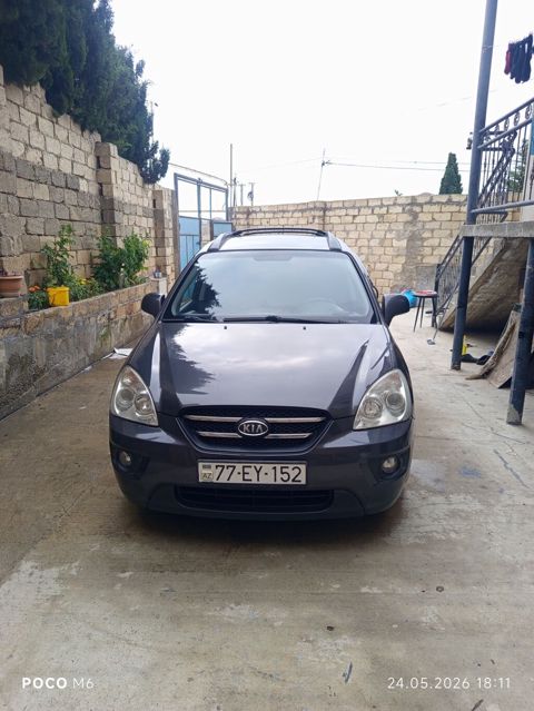 Kia Carens CRDi – 5 yerlik ailə miniveni - Model: Kia Carens — Bakı