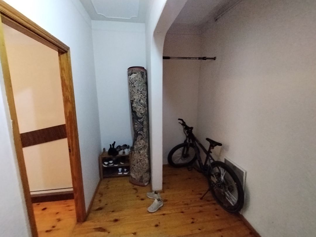 İcarəyə verilir 2 otaqlı köhnə tikili 65 m² — Mənzil, Bakı (4)