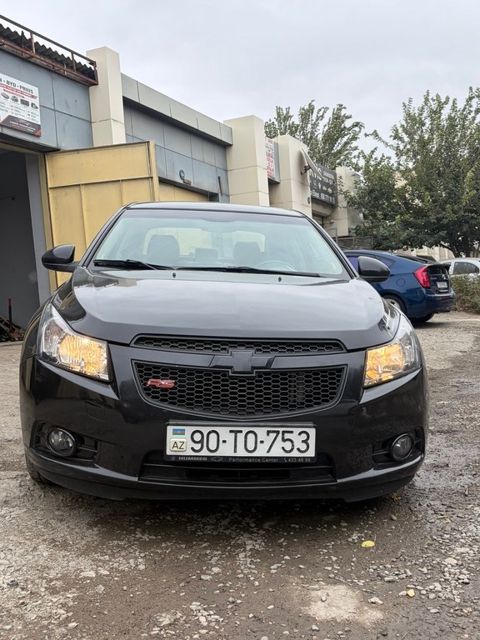 Chevrolet Cruze, 1.8 L, 2010 il, 276 000 km — Sumqayıt