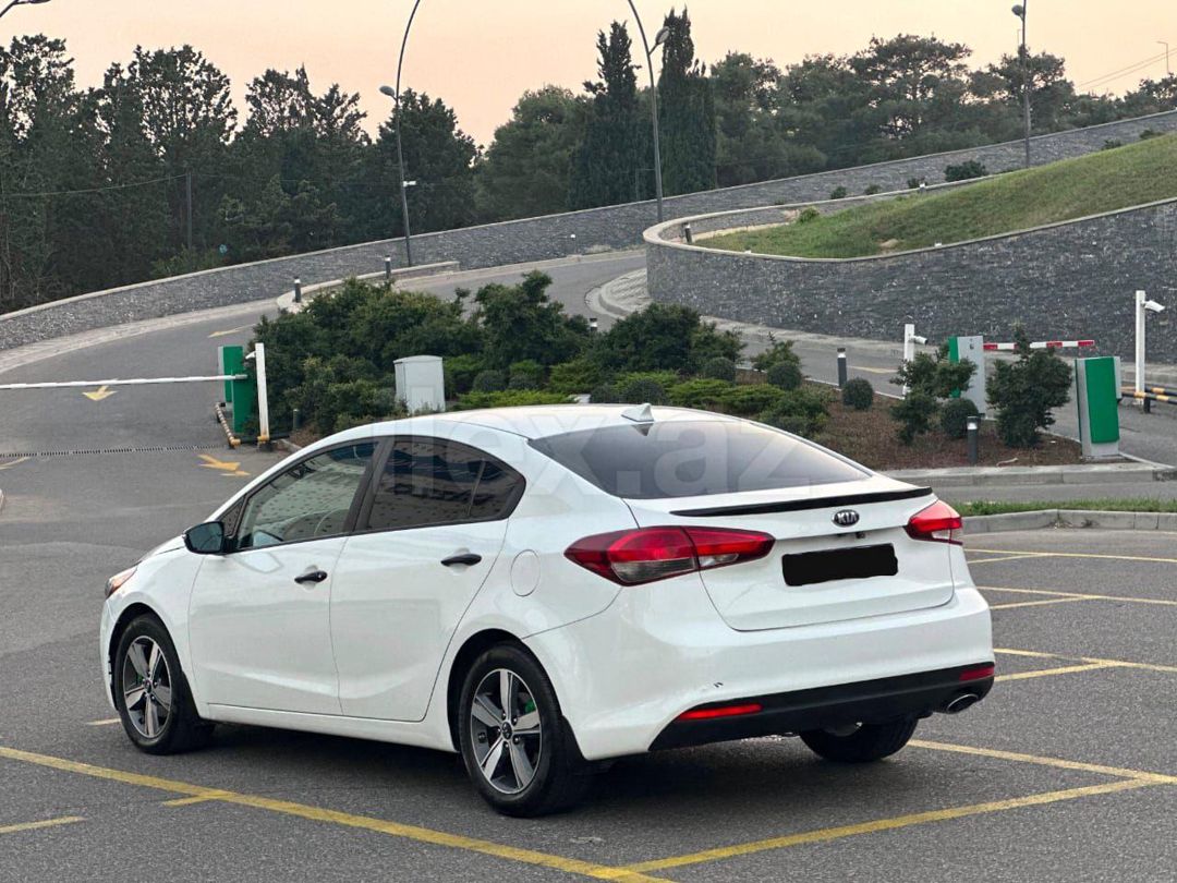 2018 Kia Besta, 2.0 L, 2018, 140,000 km — Avtomobillər, Bakı (5)