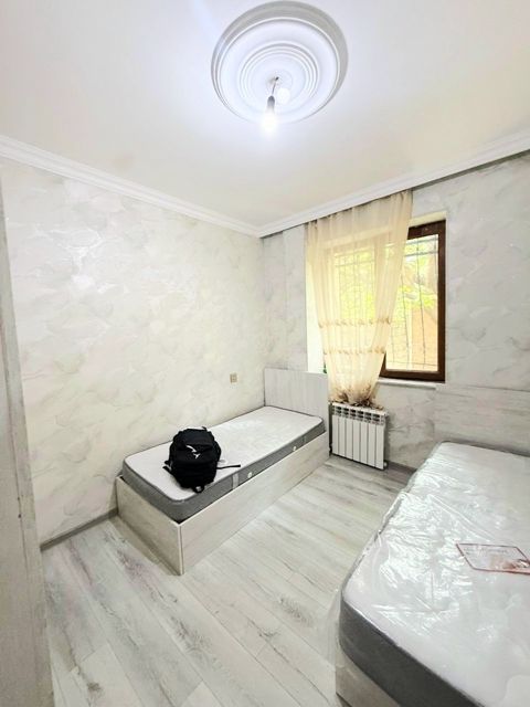 Satılır 6 otaqlı həyət evi/bağ evi 130 m² — Bakı