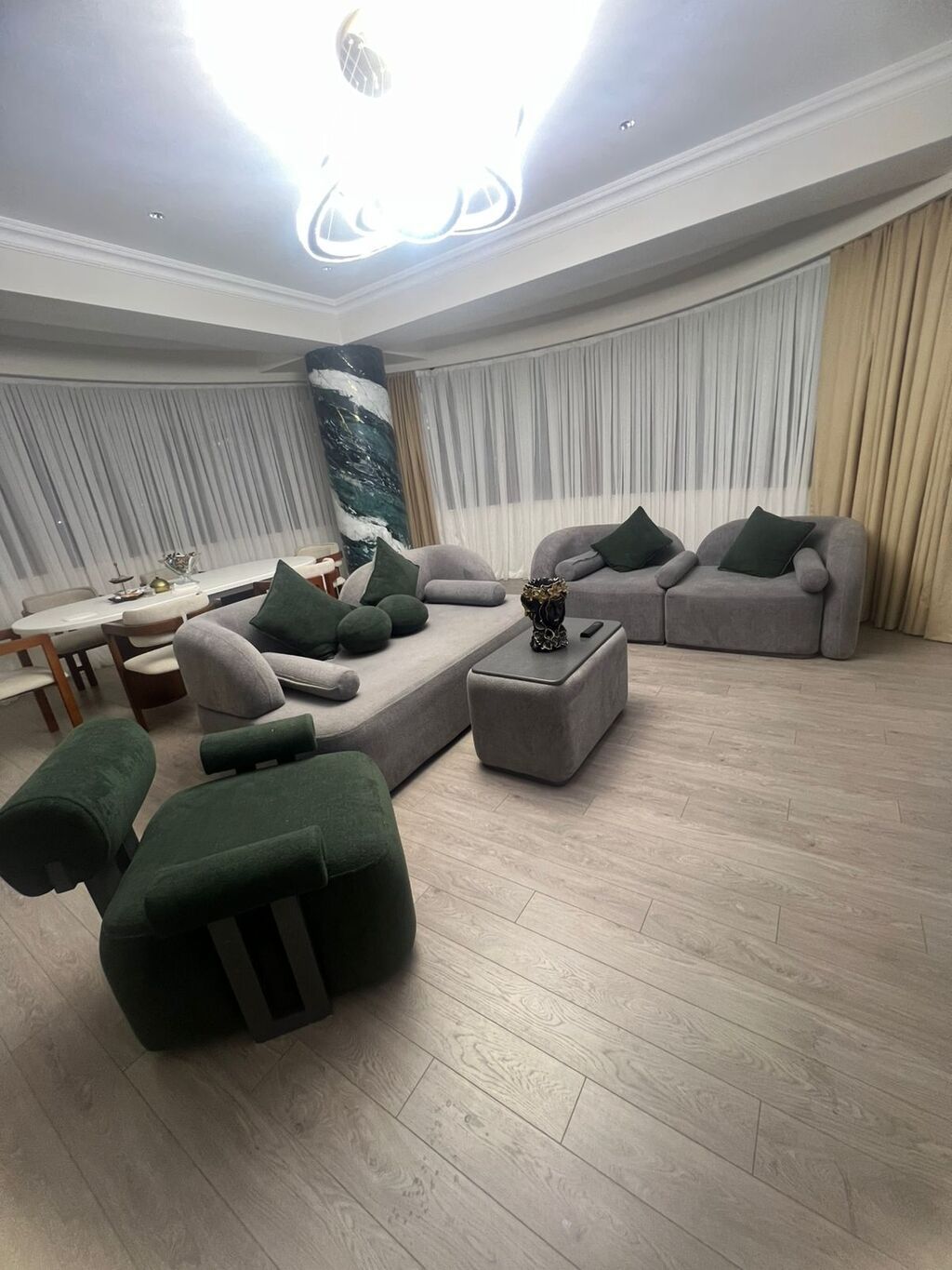 Divan kreslo. 1500azn. satılır. Türk istehsali. qollar kürek — Yumşaq mobilya dəstləri, Digah