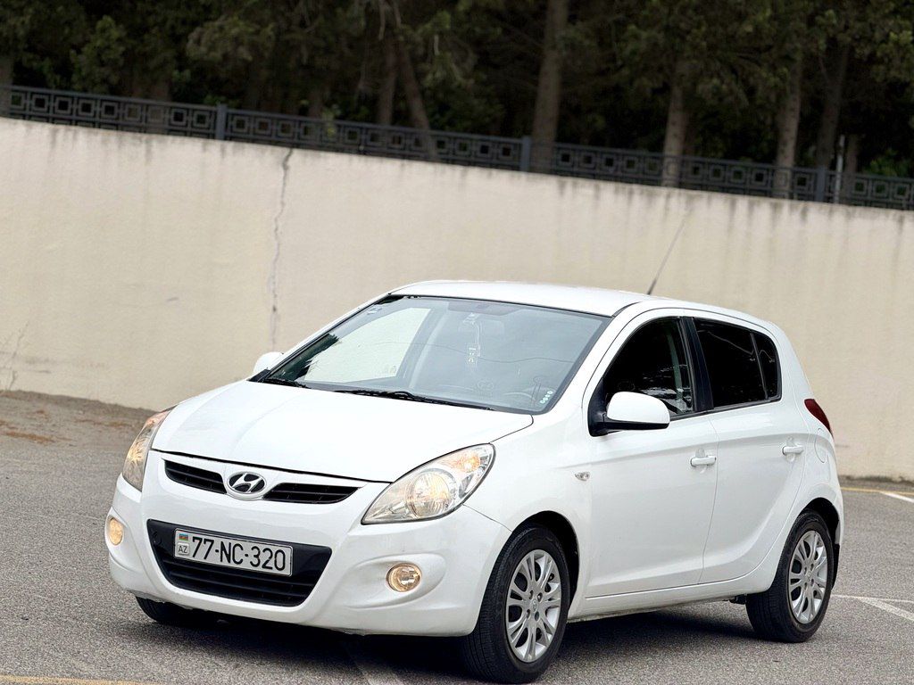 Hyundai i20, 1.4 L, 2011 il, 214 441 km 77-NC-320 — Avtomobillər, Sumqayıt (3)
