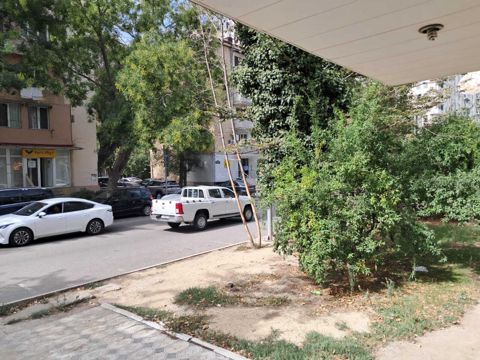 İcarəyə verilir obyekt 71 m² — Bakı