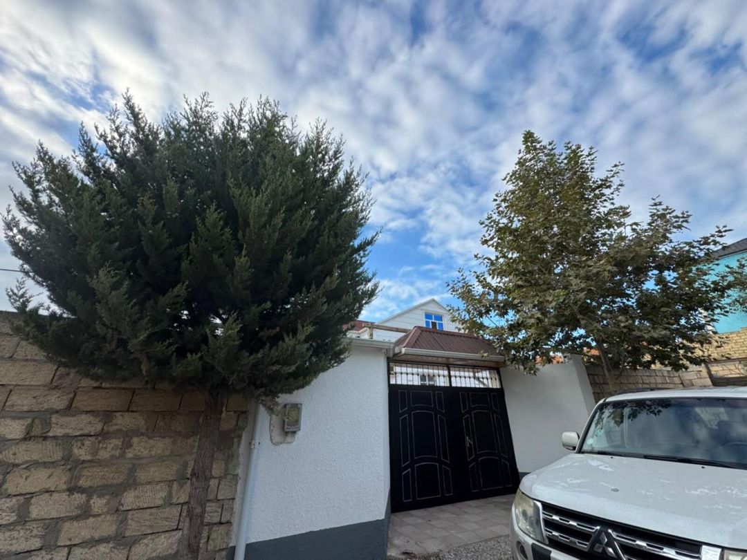 Satılır 4 otaqlı həyət evi/bağ evi 185 m² — Ev, villa, Bakı (2)