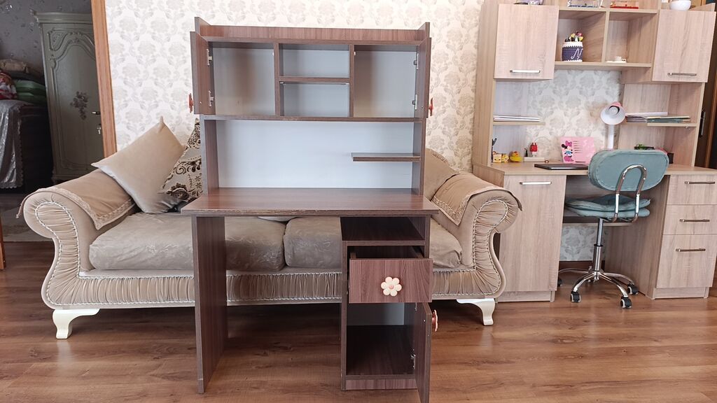 Oğlan və qız üçün, İşlənmiş, Siyirməli, Yazı masası, Stulsuz — Masalar, stol və stullar, Bakı (2)