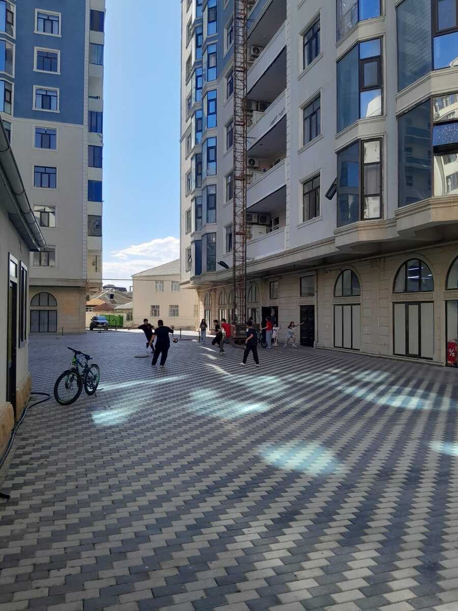 Satılır 3 otaqlı yeni tikili 135 m² — Mənzil, Bakı (2)