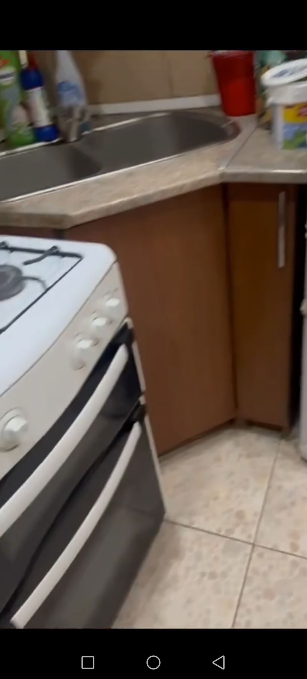 Cavadxan küçəsi.Memar Əcəmi metrosun yaxınlıqı (metroya 3-4 dueyqa — Mənzil, Bakı (6)