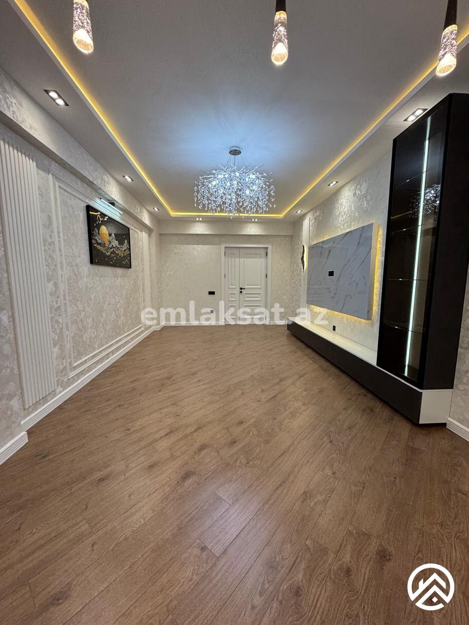 Satılır 3 otaq yeni tikili 135 m², İnşaatçılar metrosu — Mənzil, Bakı (2)