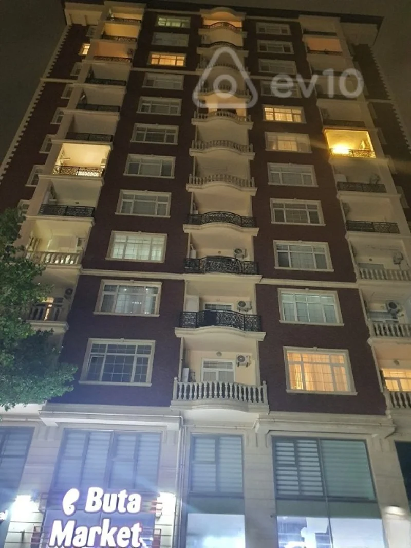 3 otaqlı mənzil, 133 m², Ağa Neymətulla küçəsi — Bakı