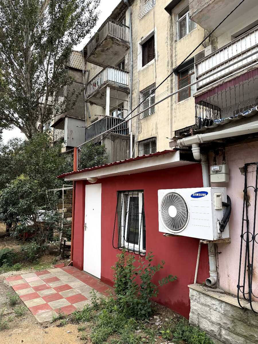 Satılır 2 otaqlı köhnə tikili 40 m² — Mənzil, Bakı