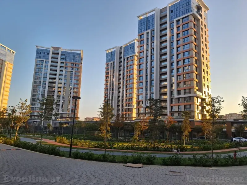 Satılır 2 otaqlı Mənzil Yeni tikili 83 m² Bakı, Binəqədi r., Dərnəgül m — Bakı