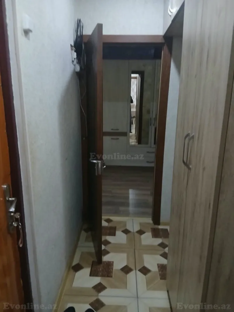Satılır 2 otaqlı Mənzil Köhnə tikili 50 m² Bakı, Binəqədi r., Nəsimi m., 6-cı mikrorayon — Mənzil, Bakı (8)