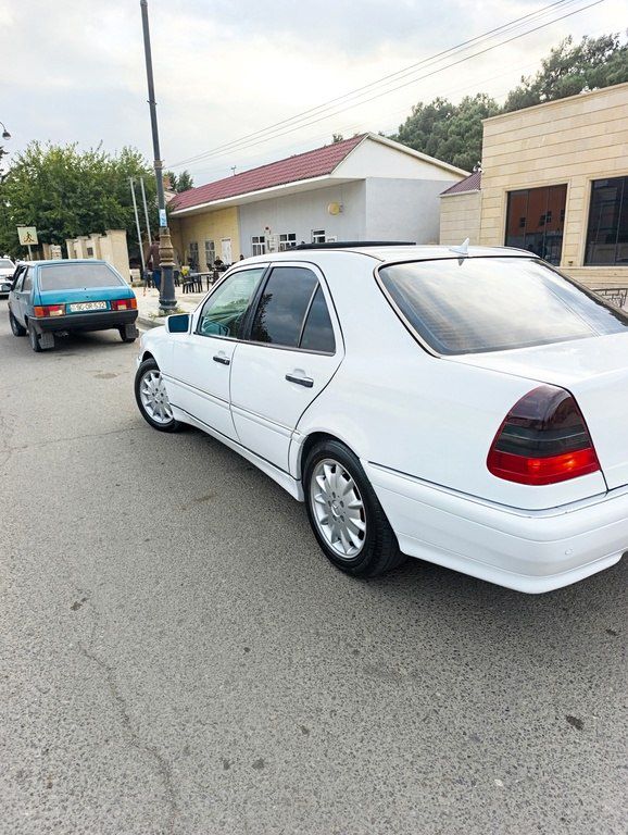Mercedes C 230, 2.3 L, 1998 il, 285 000 km — Avtomobillər, Bakı (6)